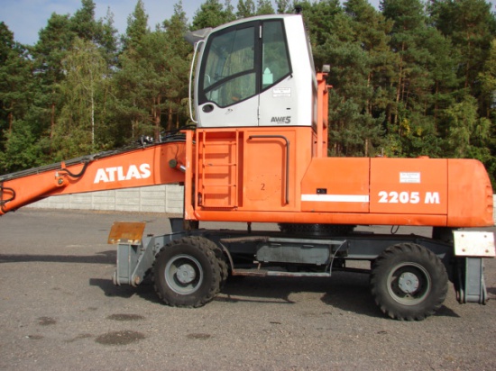 Koparka przeładunkowa ATLAS 2205M