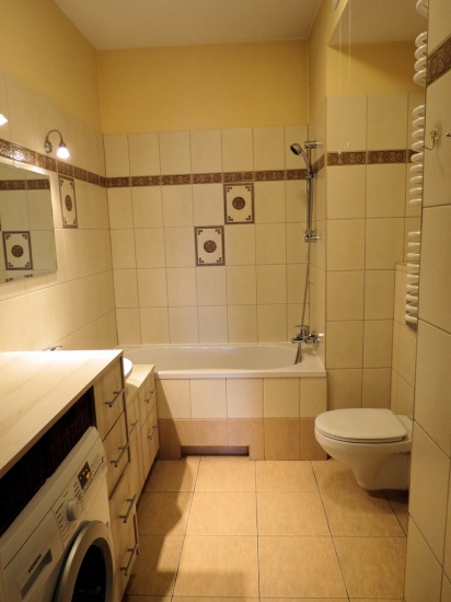 Sprzedam rozkładowe mieszkanie 44,5 m2 na Krzykach