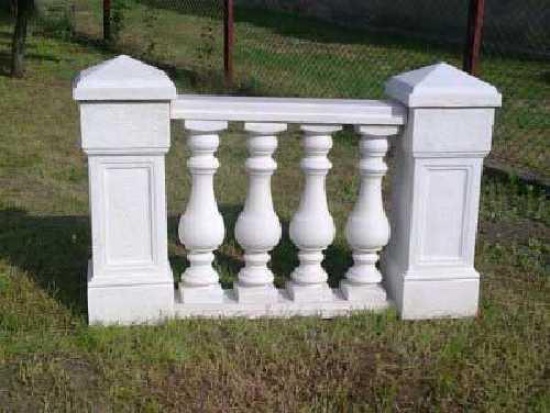 TRALKI BETONOWE z białego cementu