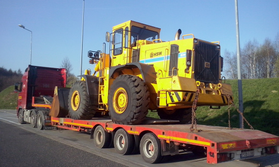 Transport maszyn rolniczych i budowlanych 